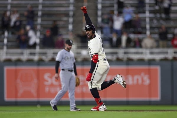 White Sox Twins Baseball