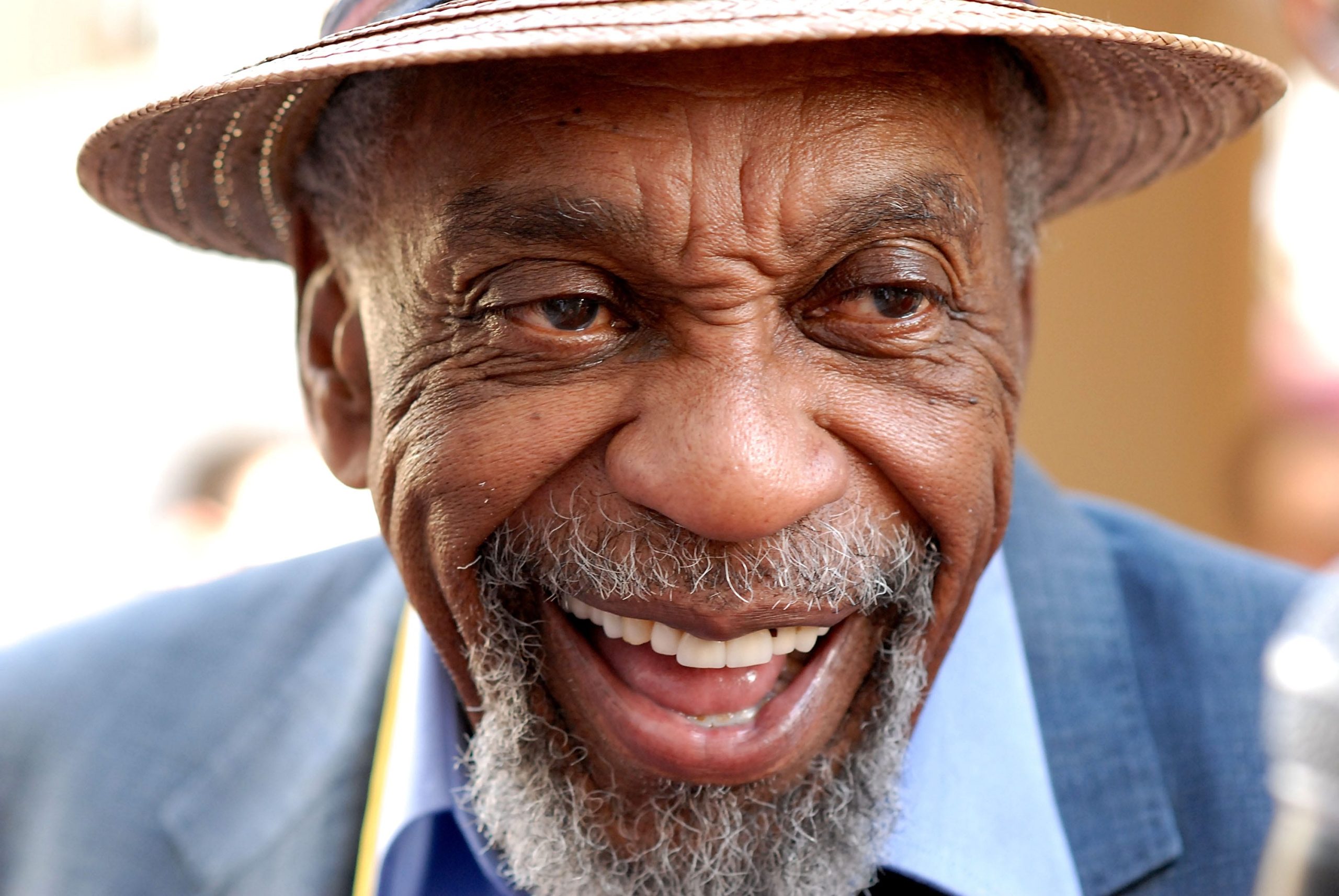 Bill Cobbs smiling