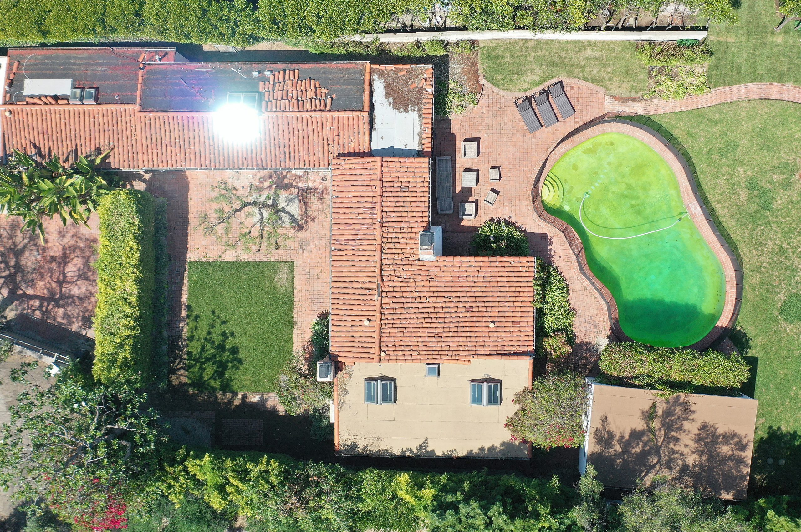 An aerial view of Marilyn Monroe's final home in the Brentwood neighborhood on September 14, 2023